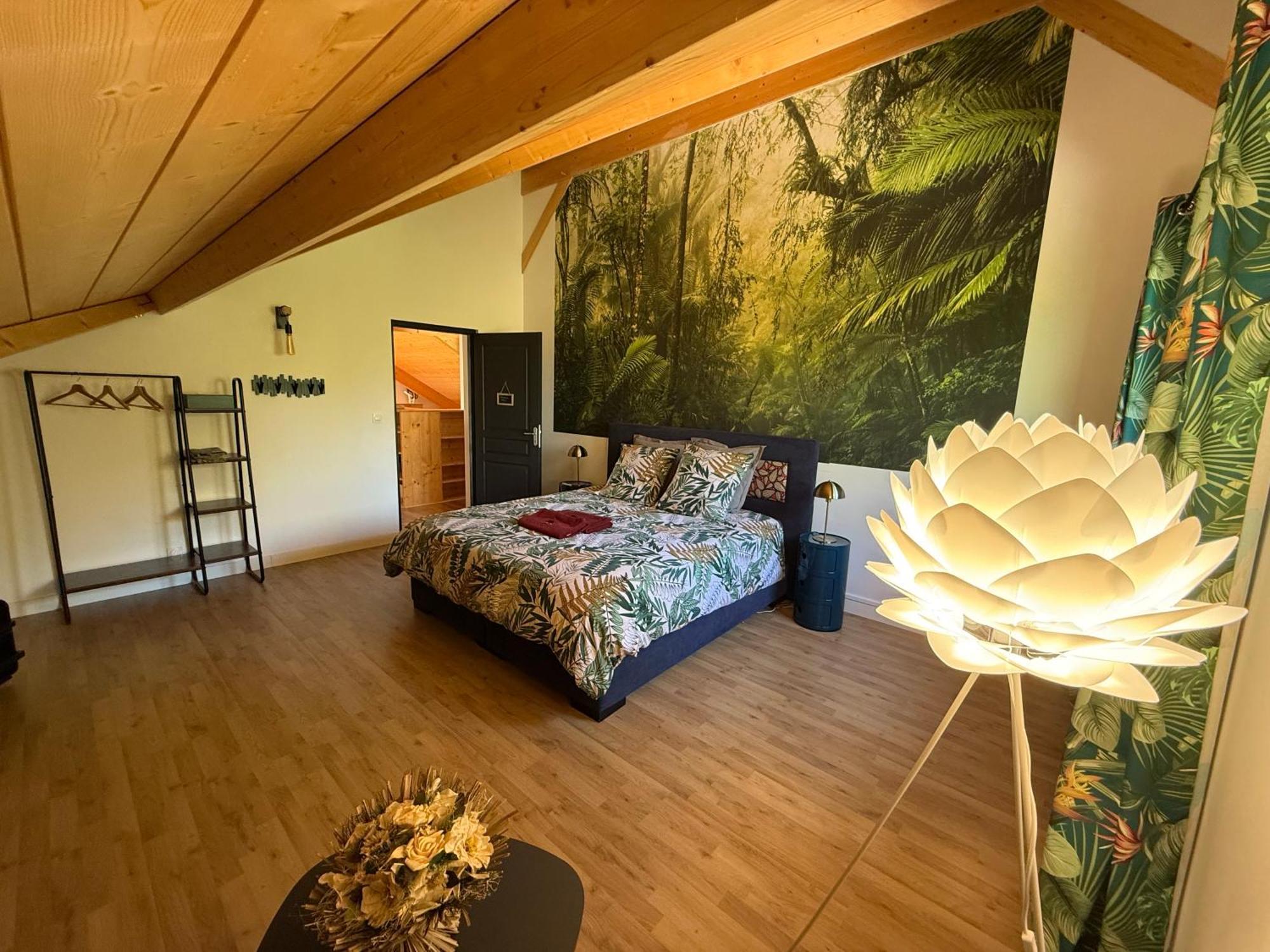 Les Anthocyanes Apartment Champagny