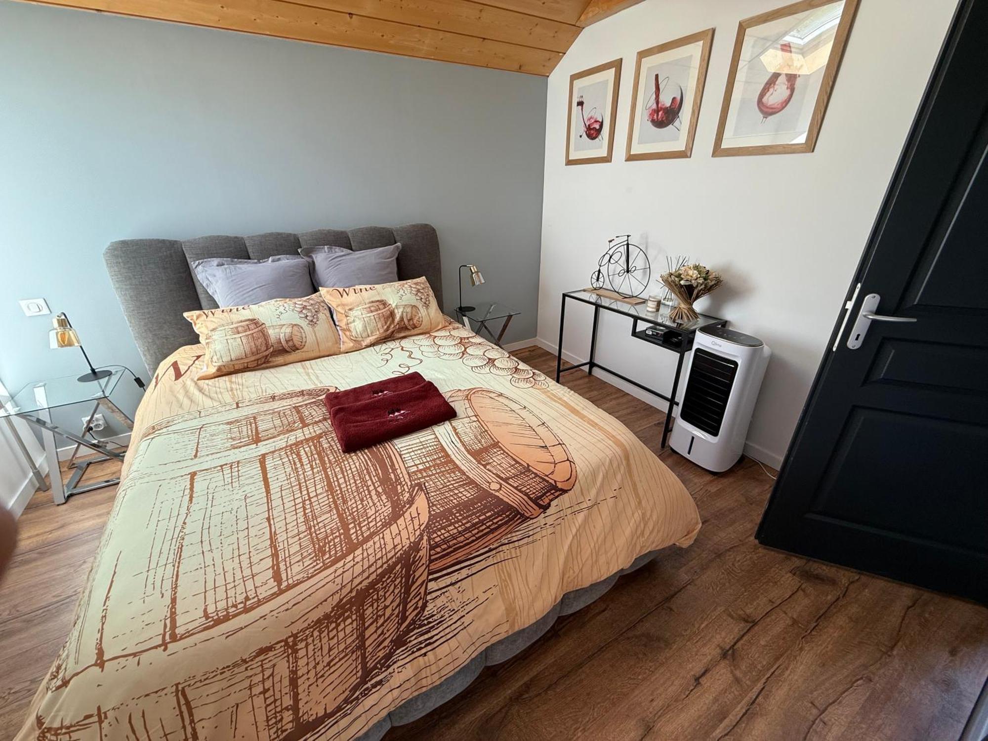 Les Anthocyanes Apartment